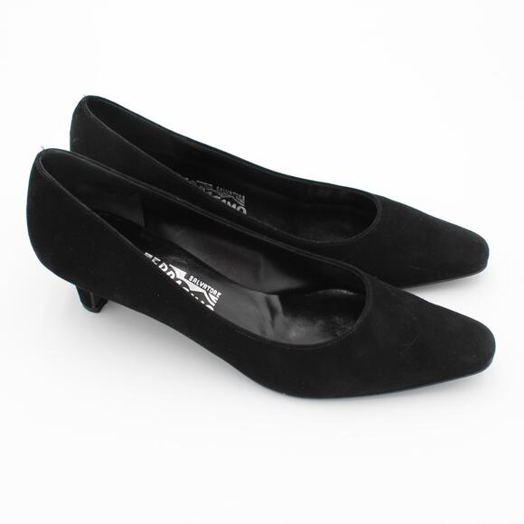 Ferragamo Pumps Womens Size 9 AA Narrow Black Suede Kitten Heel Y2K Vintage - Picture 10 of 12
